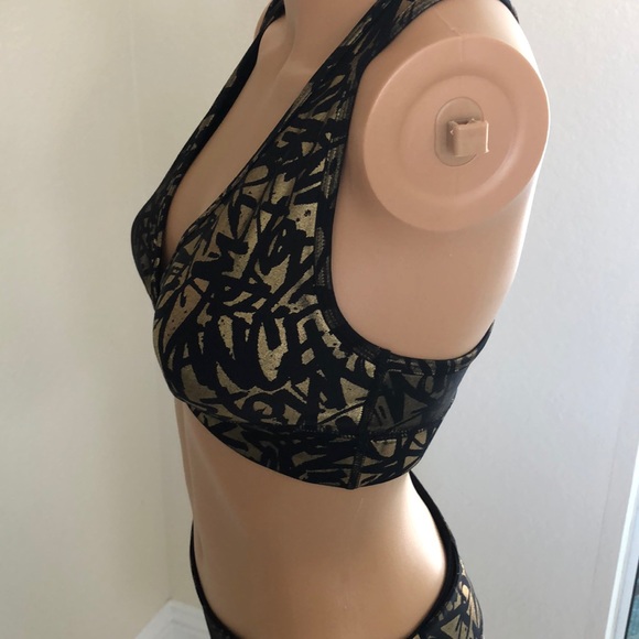 Vintage Gold & Black Zumba top & bottoms - Picture 4 of 7